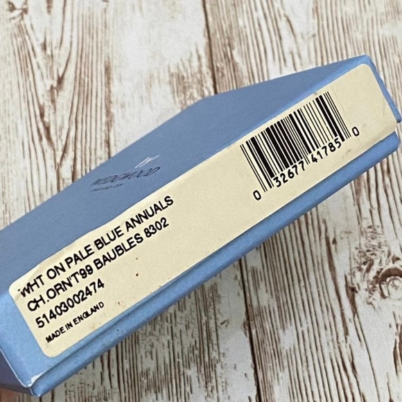 Vintage WEDGWOOD Blue Jasper Ware Baubles Christmas Ornament - Picture 9 of 9